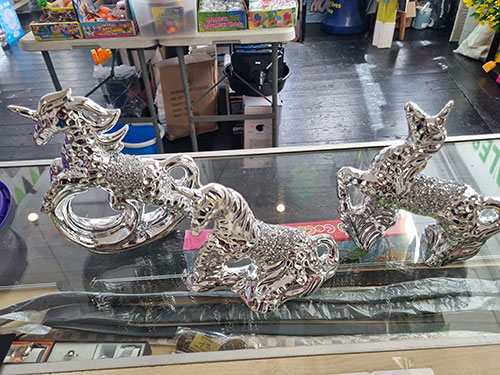 Dover-Gift-Shop-Bling-Toys-Corgi-Stobart-Household-229