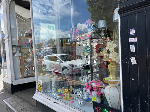Dover-Gift-Shop-Bling-Toys-Corgi-Stobart-Household-23