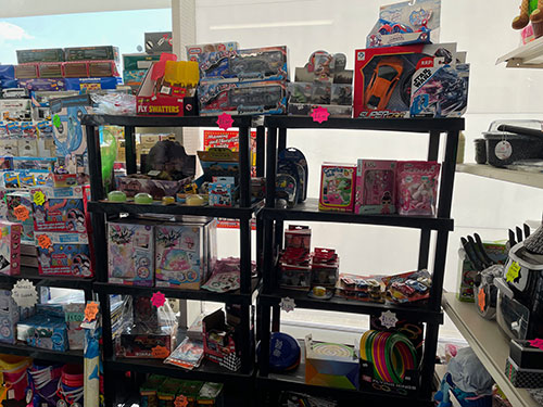 Dover-Gift-Shop-Bling-Toys-Corgi-Stobart-Household-7